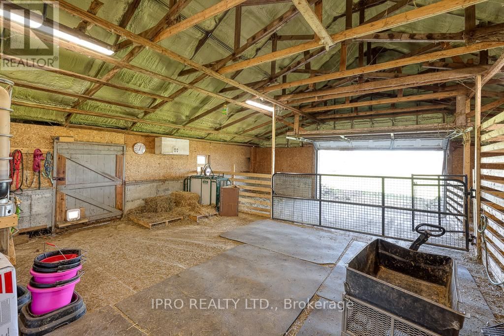 3892 LEWIS ROAD Image 45