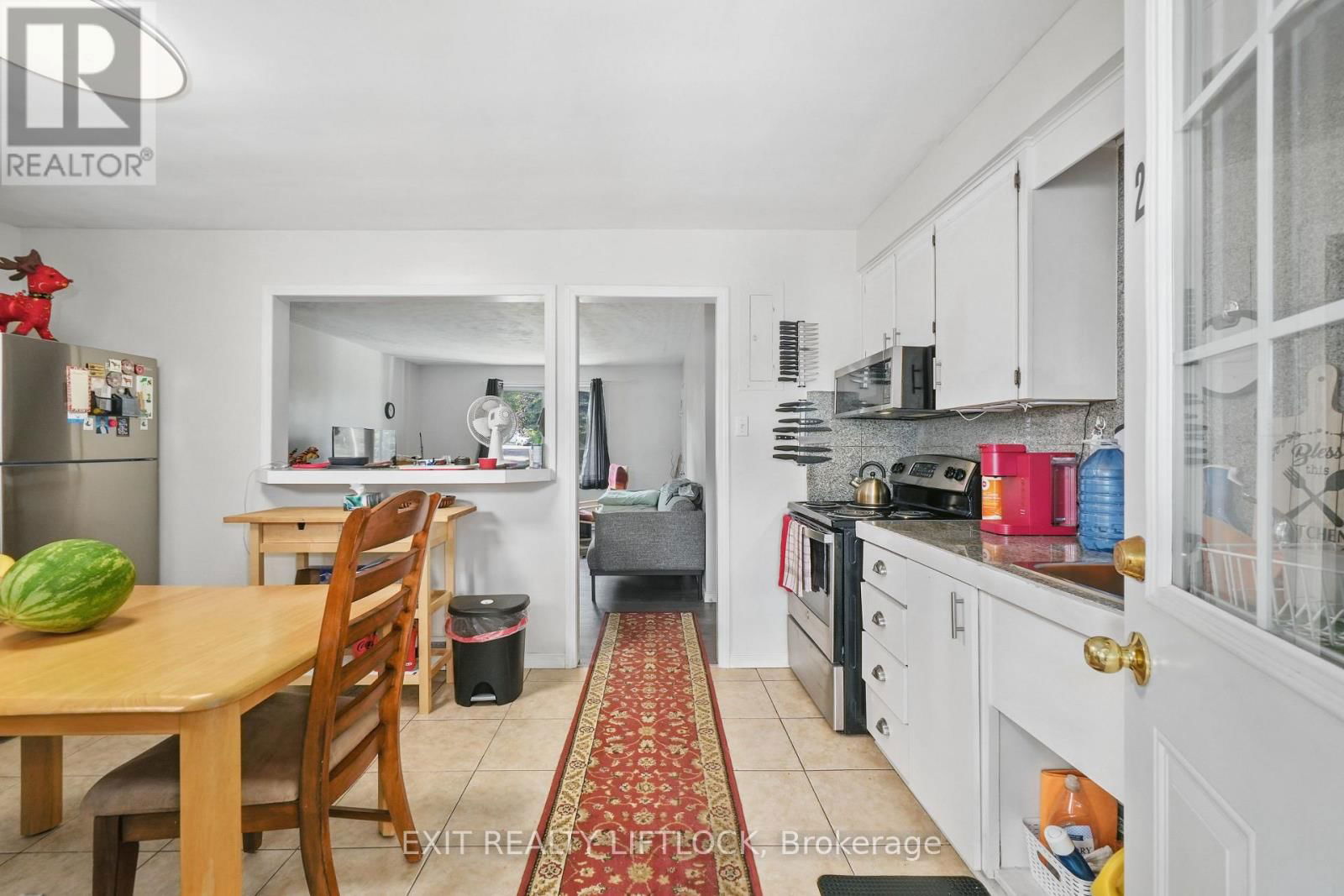 170 DUNLOP STREET Image 11