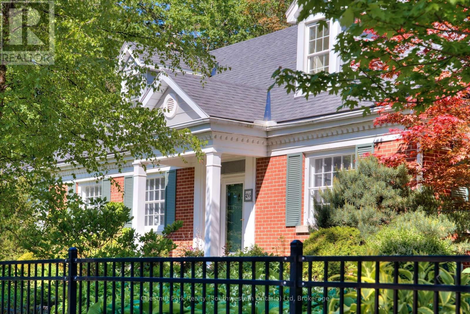 26 LEMON STREET Image 1
