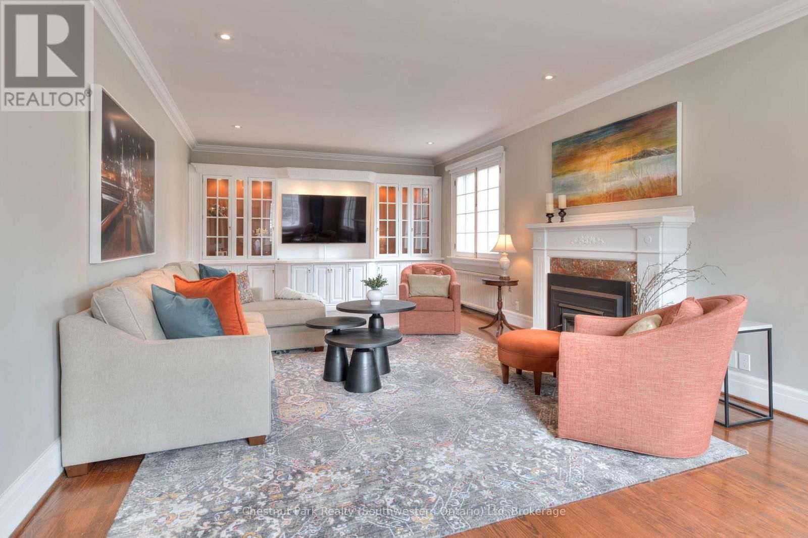 26 LEMON STREET Image 13