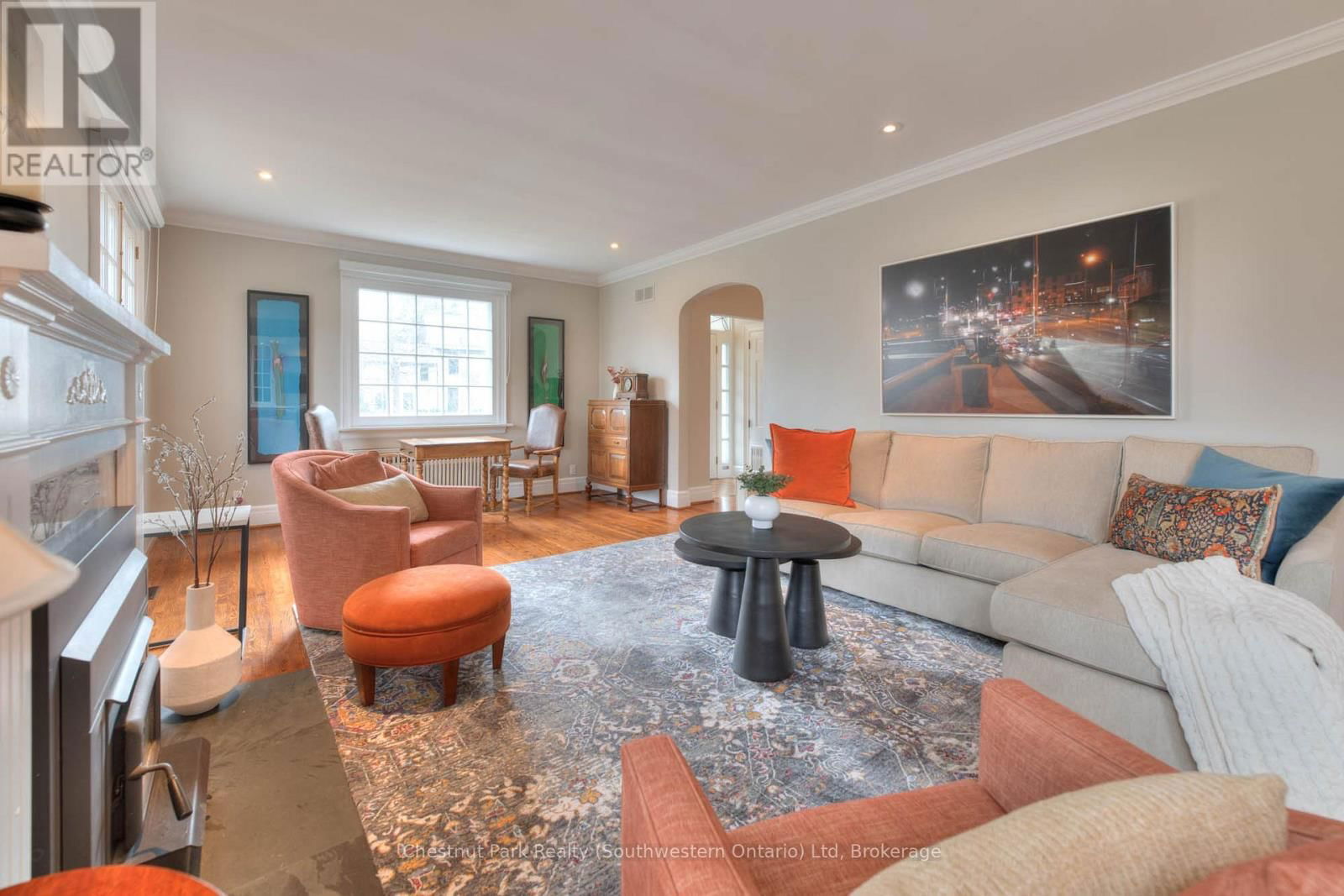 26 LEMON STREET Image 16