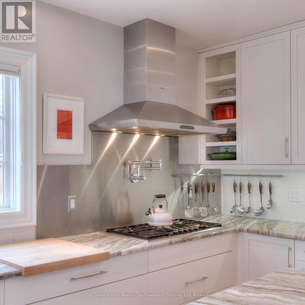 26 LEMON STREET Image 33