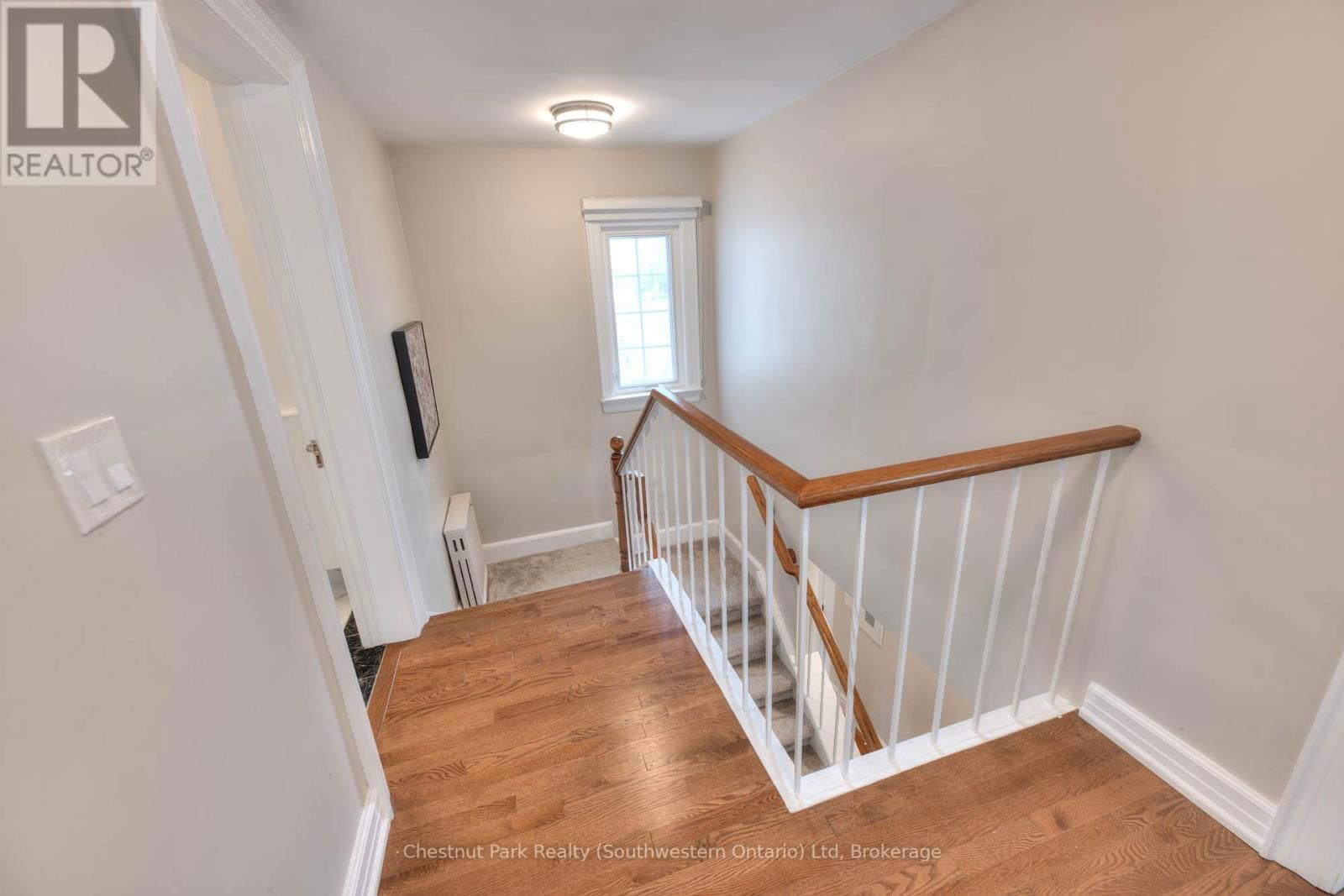 26 LEMON STREET Image 35
