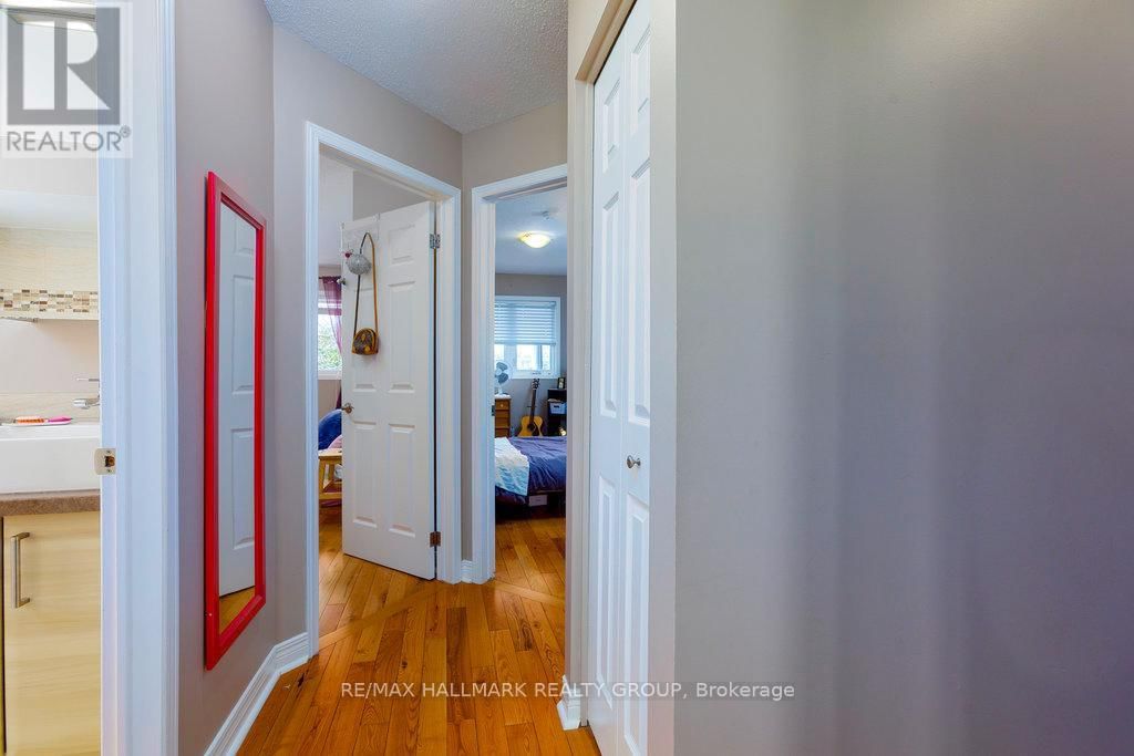 24 RAVENSCROFT COURT Image 14