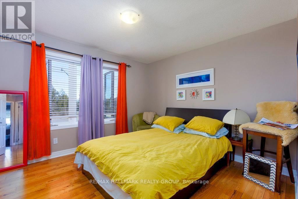 24 RAVENSCROFT COURT Image 15