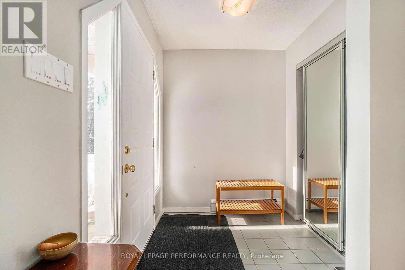 1395 NOTRE-DAME STREET Image 9