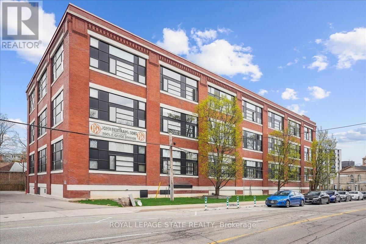 313 - 50 MAIN STREET Image 5