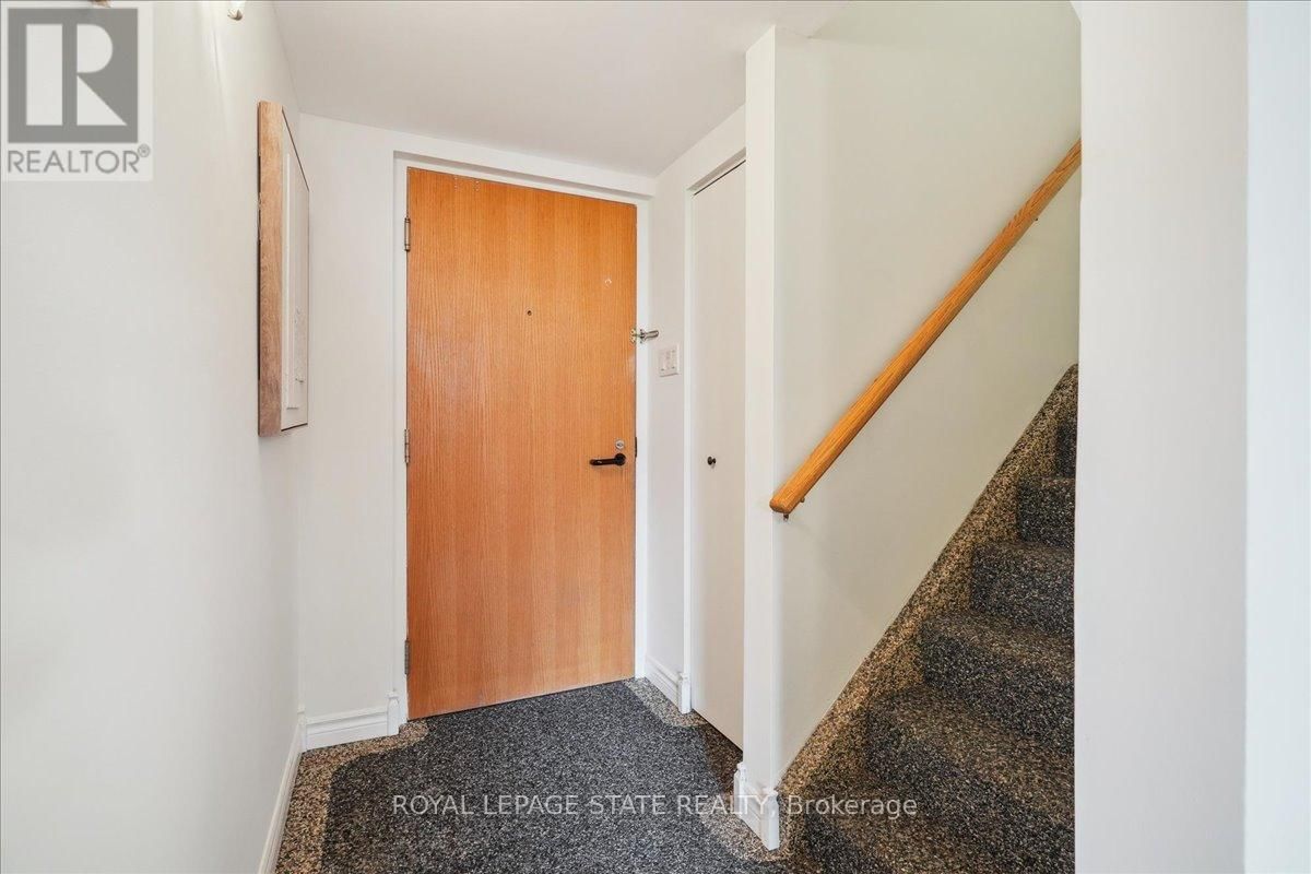 313 - 50 MAIN STREET Image 9