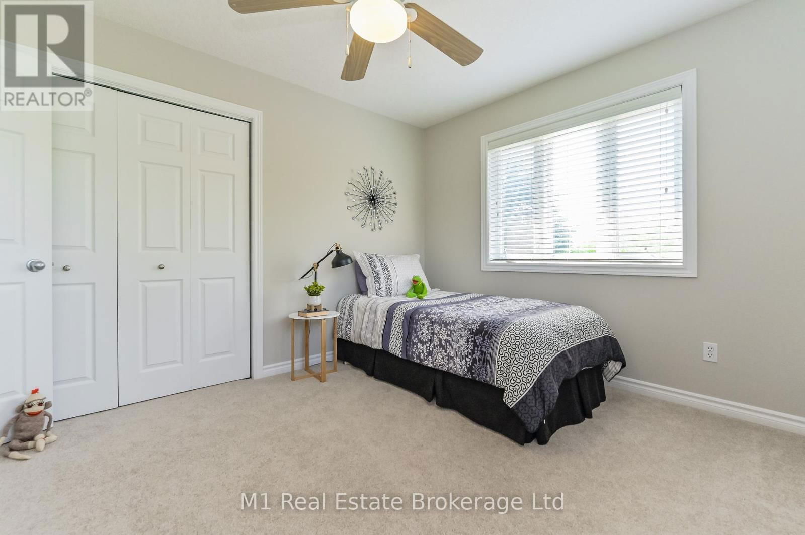 487 ANDERSON STREET SOUTH Image 22
