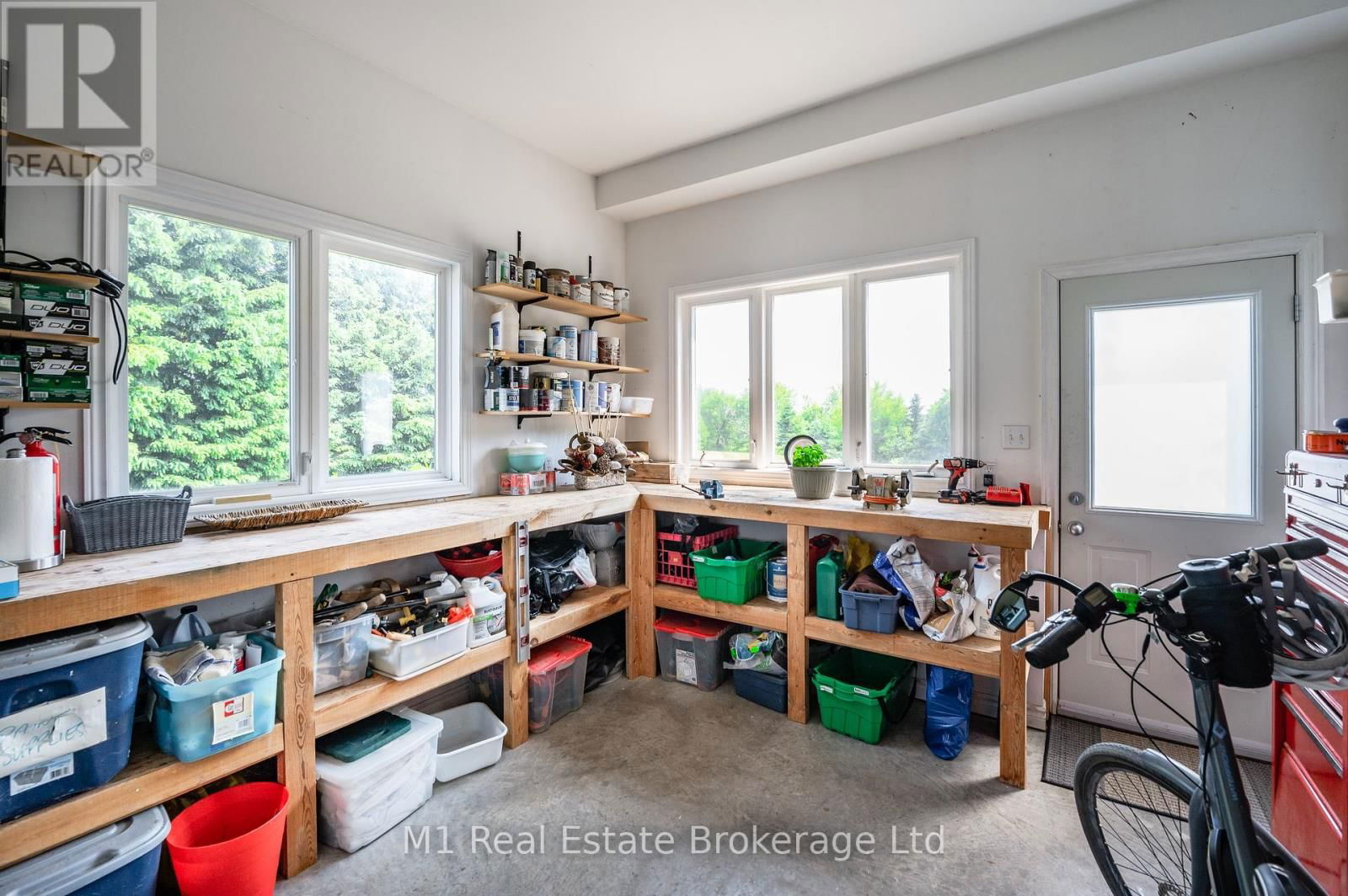 487 ANDERSON STREET SOUTH Image 33