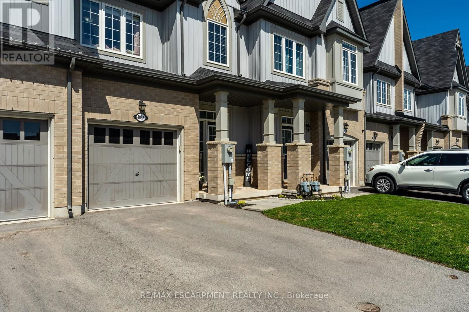 4067 CANBY STREET Image 2