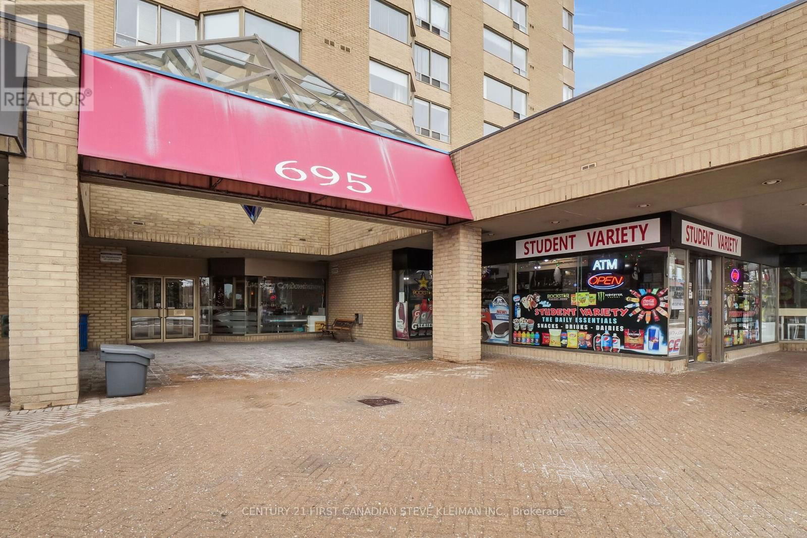 406 - 695 RICHMOND STREET Image 32