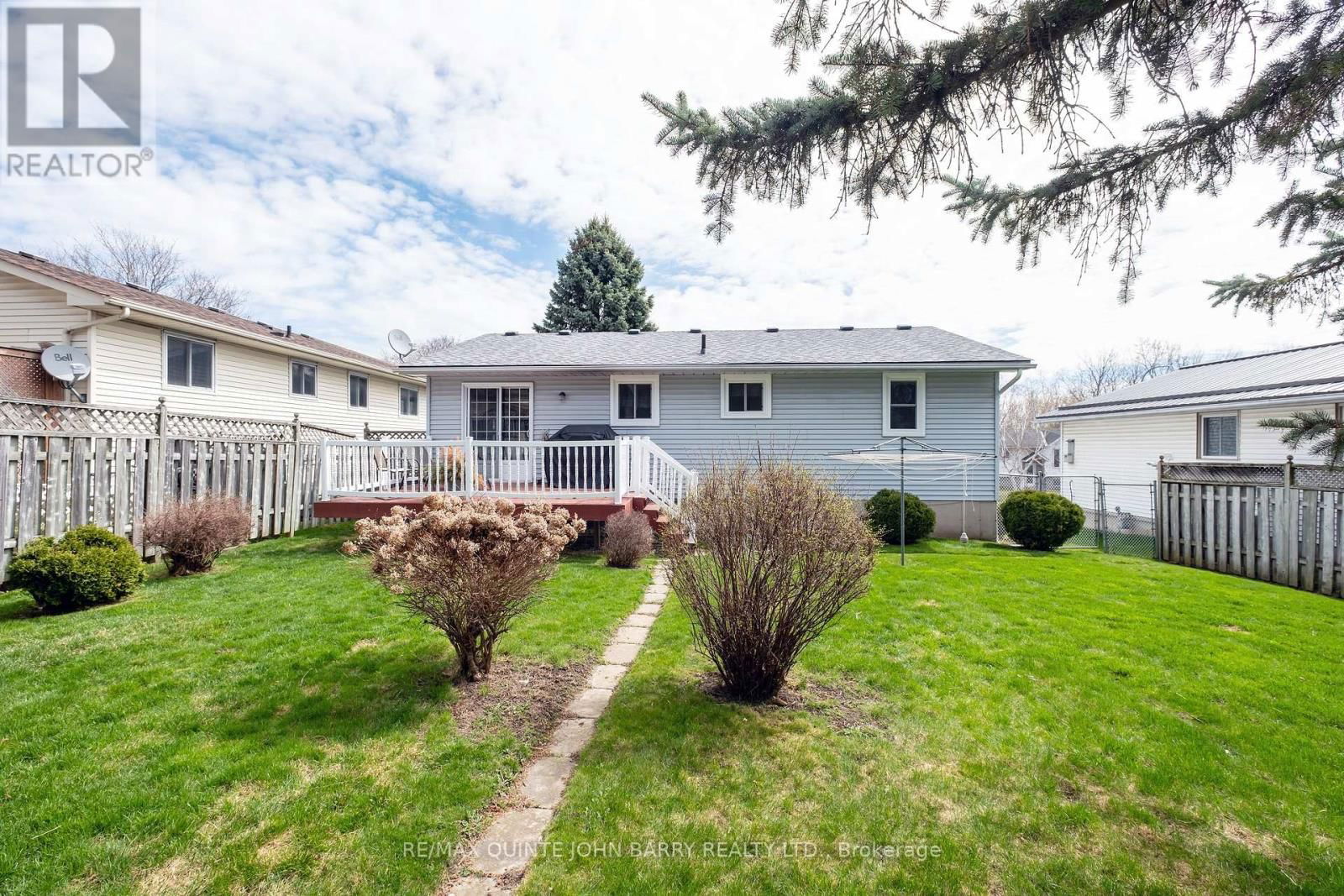 64 IRELAND DRIVE Image 2