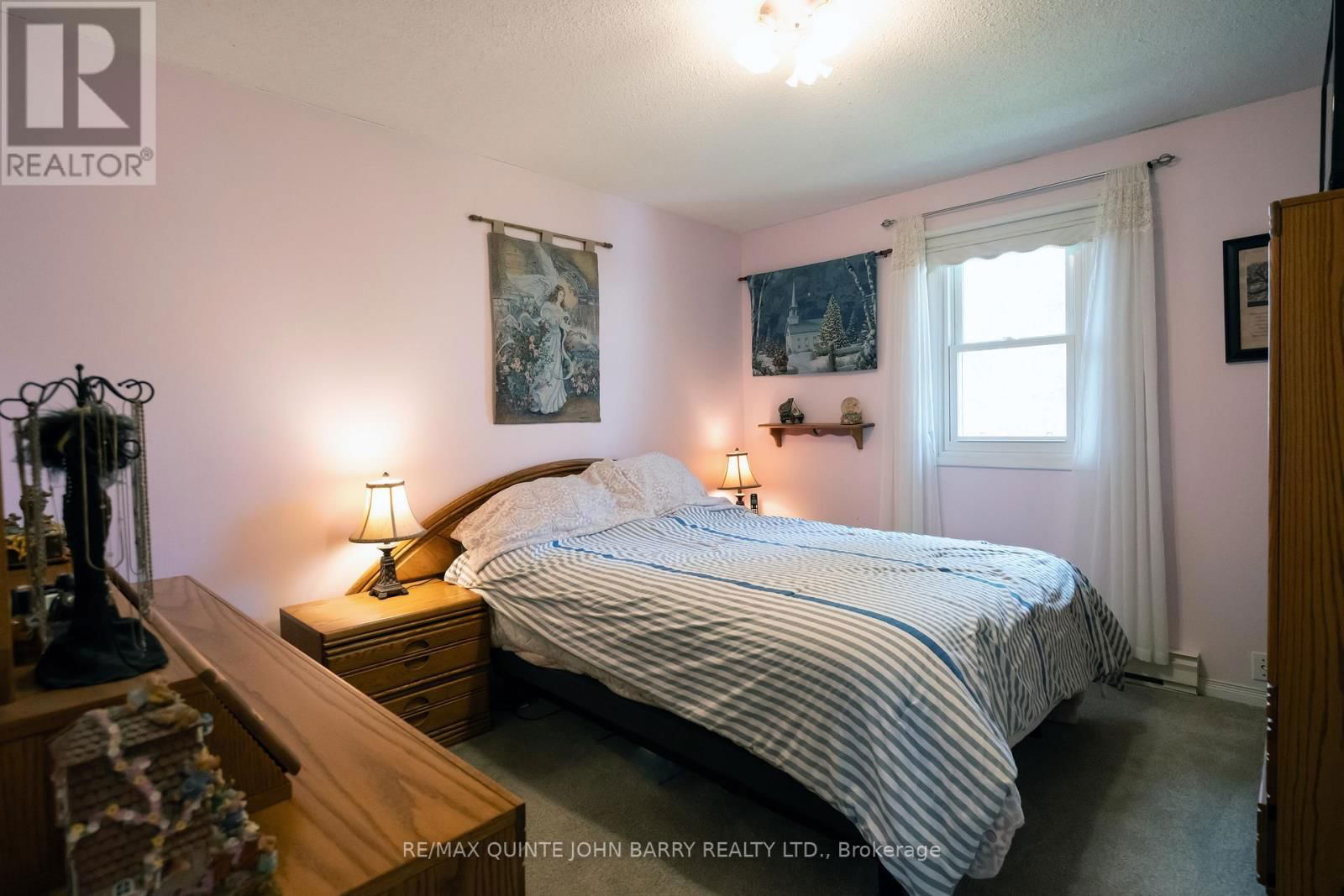 64 IRELAND DRIVE Image 24