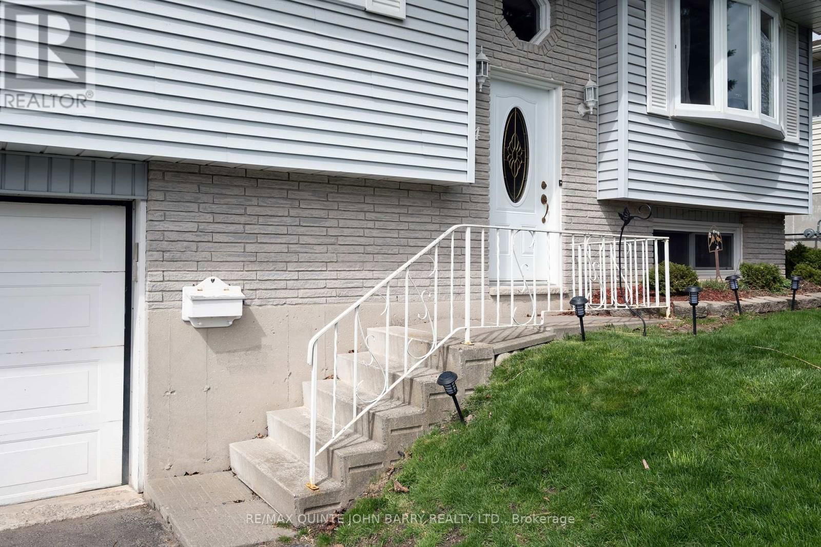 64 IRELAND DRIVE Image 4