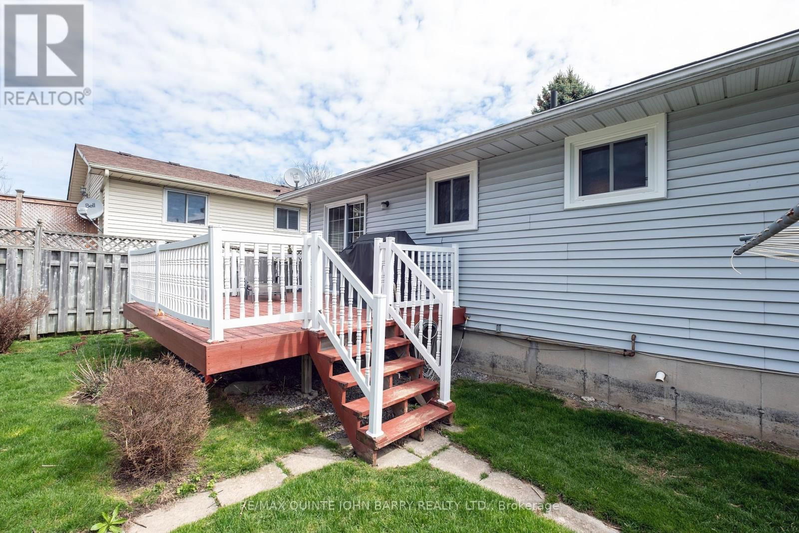 64 IRELAND DRIVE Image 6