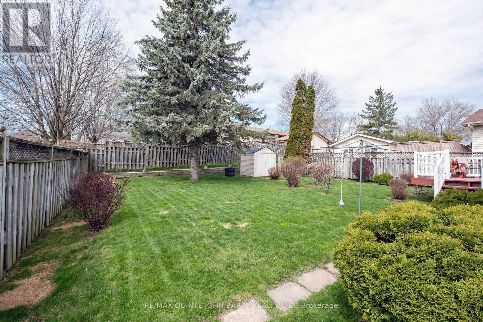 64 IRELAND DRIVE Image 9