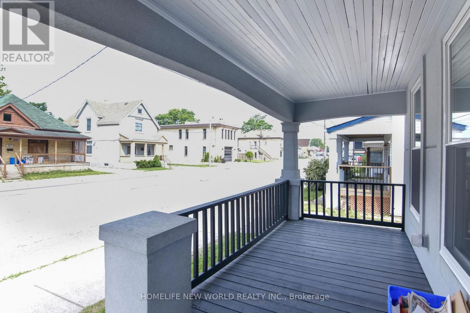 144 ADELAIDE STREET NORTH Image 2