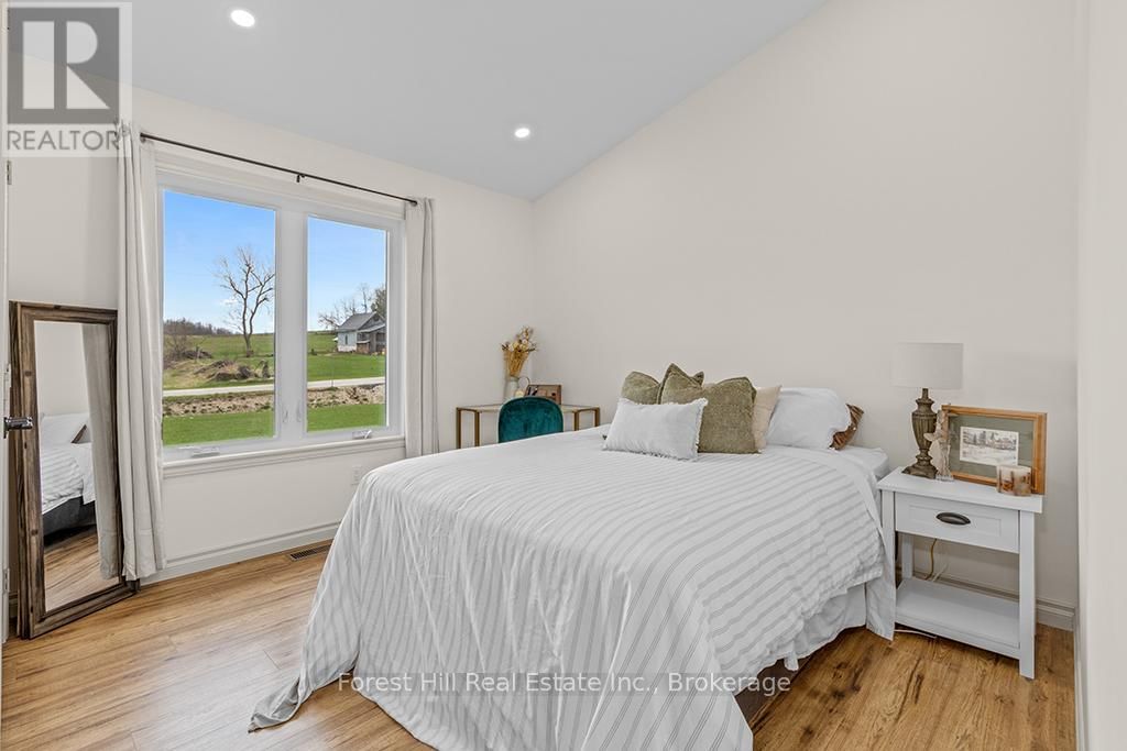 182 ALMA STREET Image 24