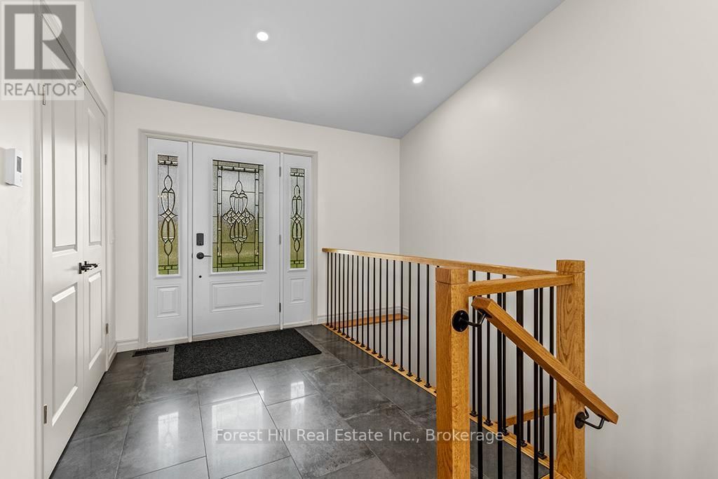 182 ALMA STREET Image 5