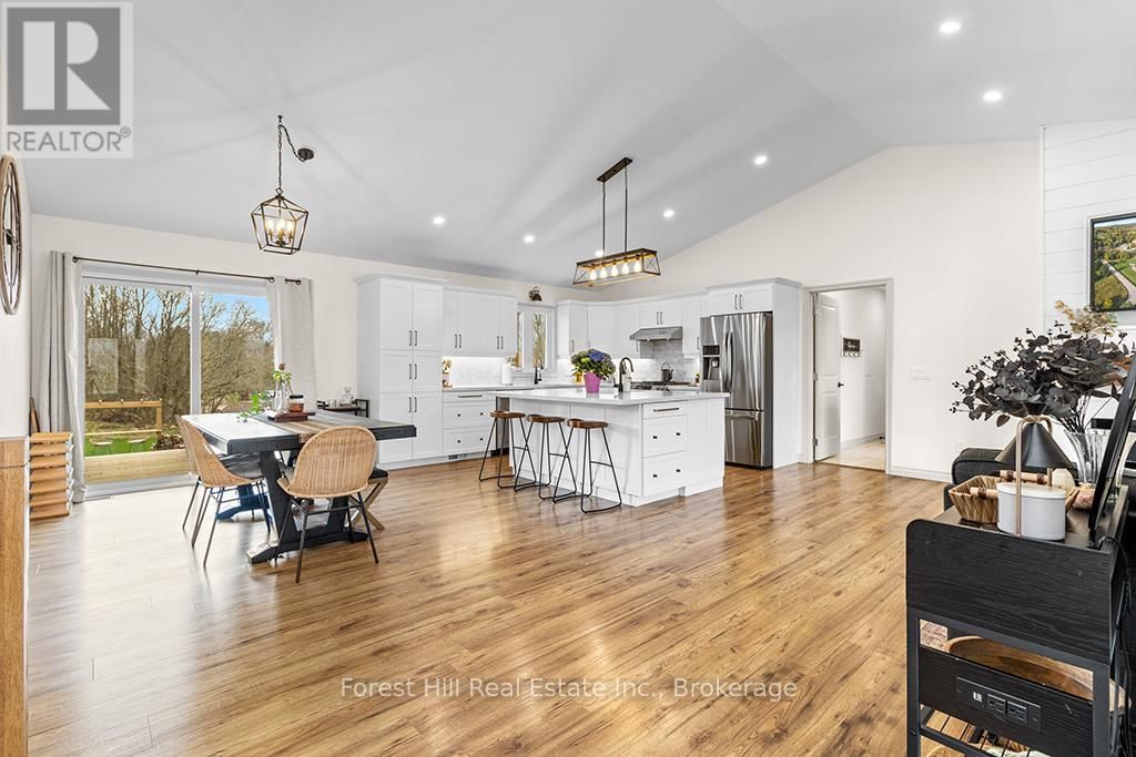 182 ALMA STREET Image 7