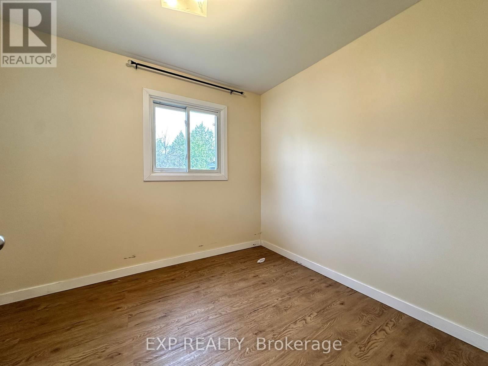 22A CHARLOTTE STREET Image 10
