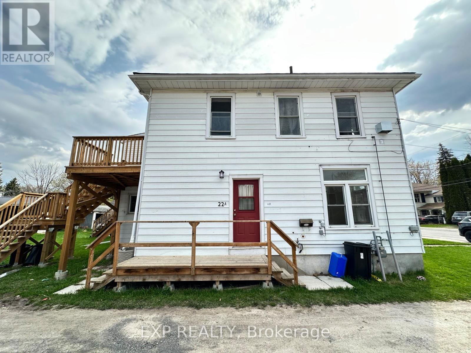 22A CHARLOTTE STREET Image 14