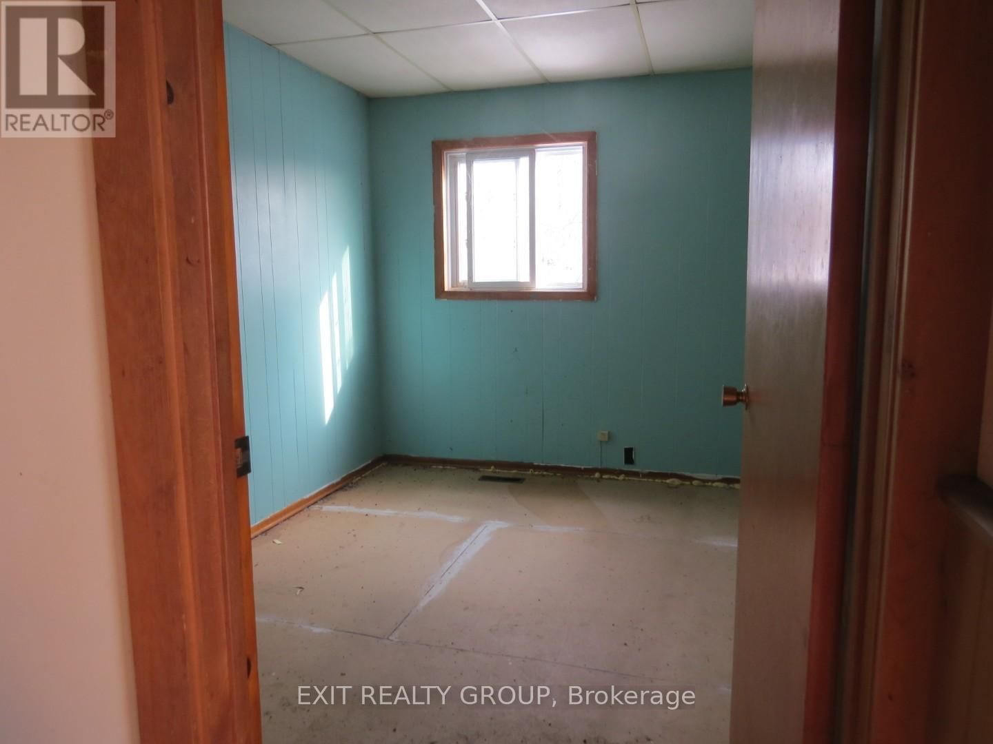 225 JONES ROAD Image 37