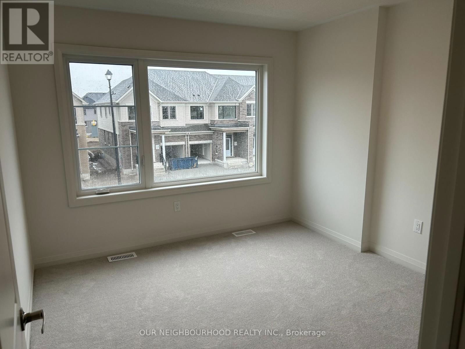 528 WORDEN STREET Image 14