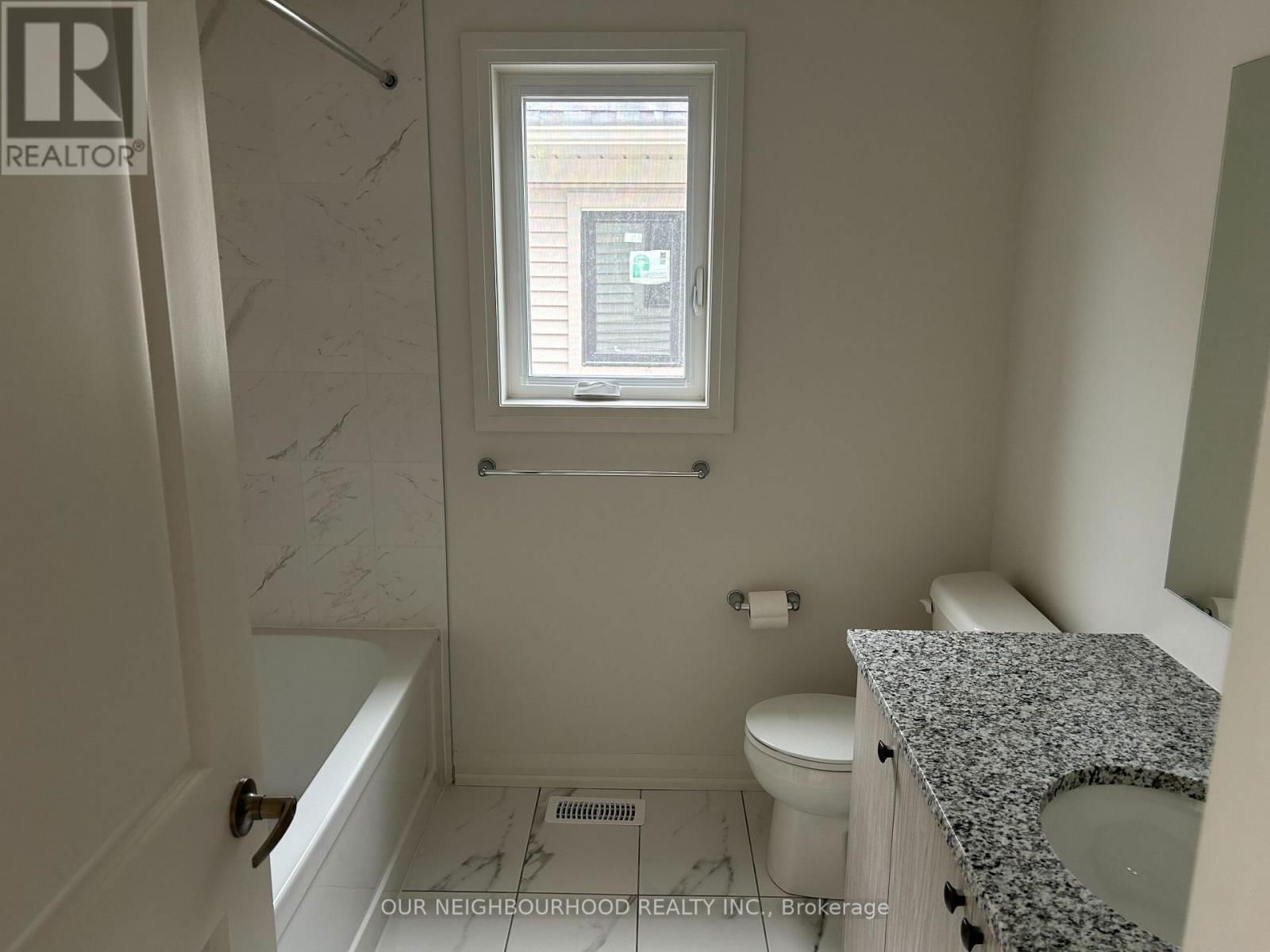 528 WORDEN STREET Image 15