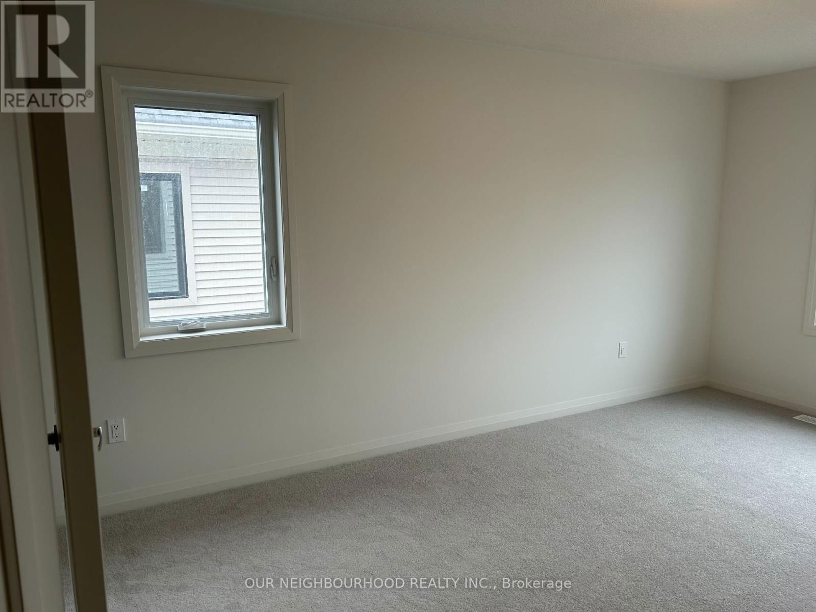 528 WORDEN STREET Image 17