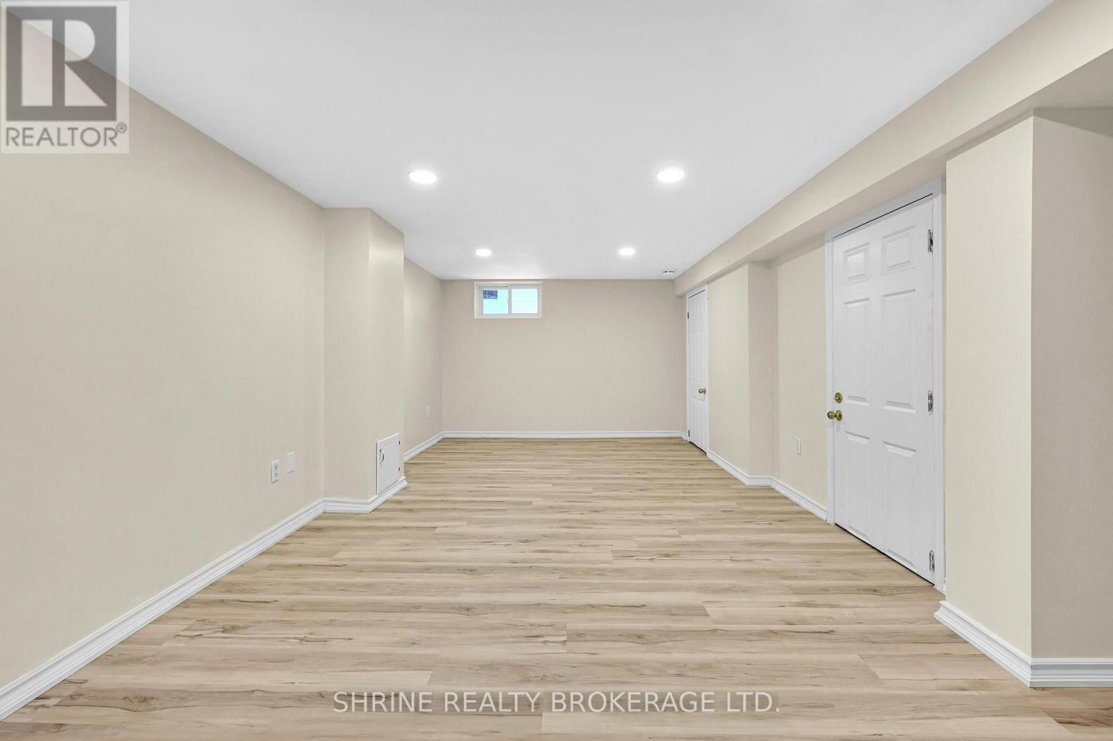 372 FLANDERS ROW EAST Image 35