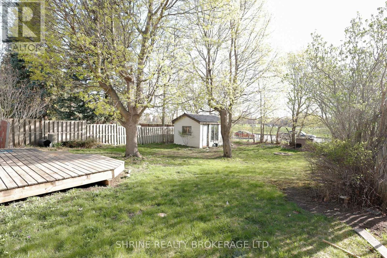 372 FLANDERS ROW EAST Image 44