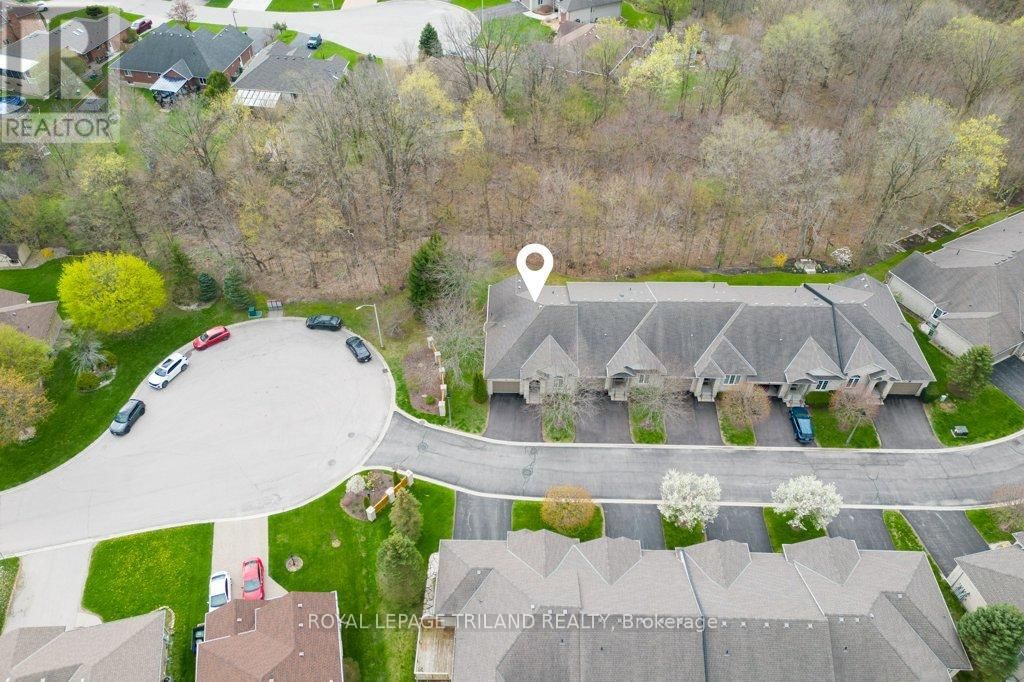 1 - 87 DONKER DRIVE Image 1