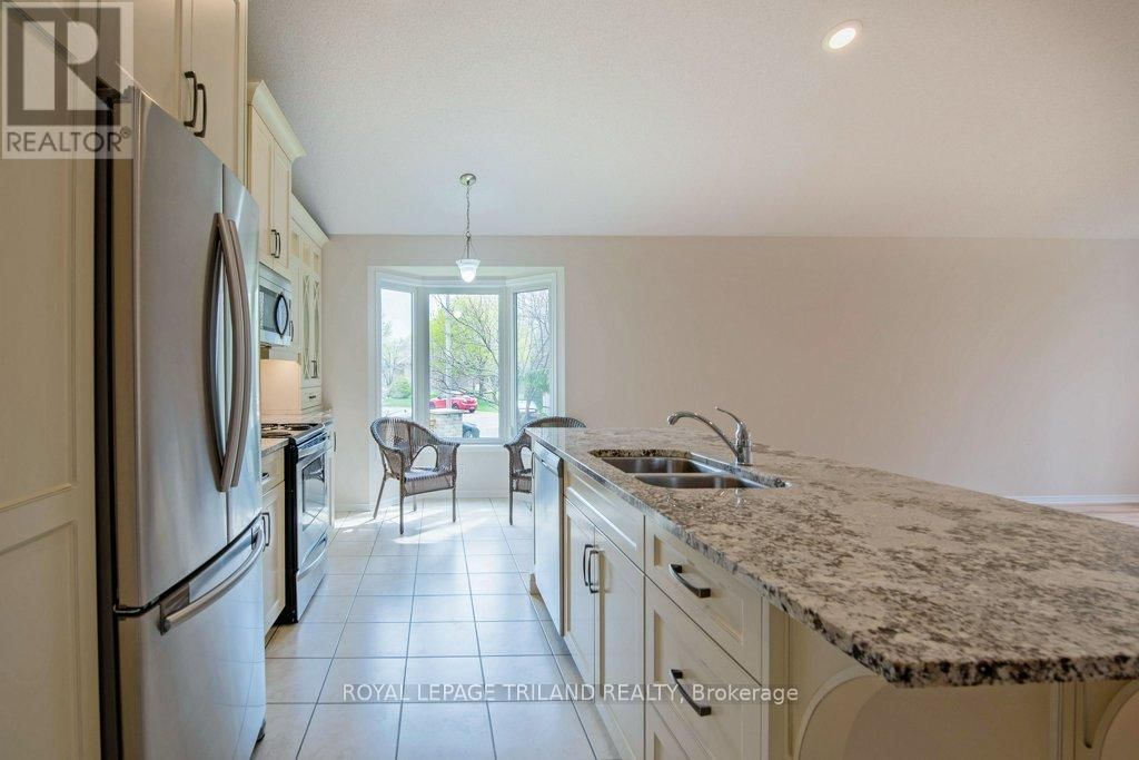 1 - 87 DONKER DRIVE Image 15