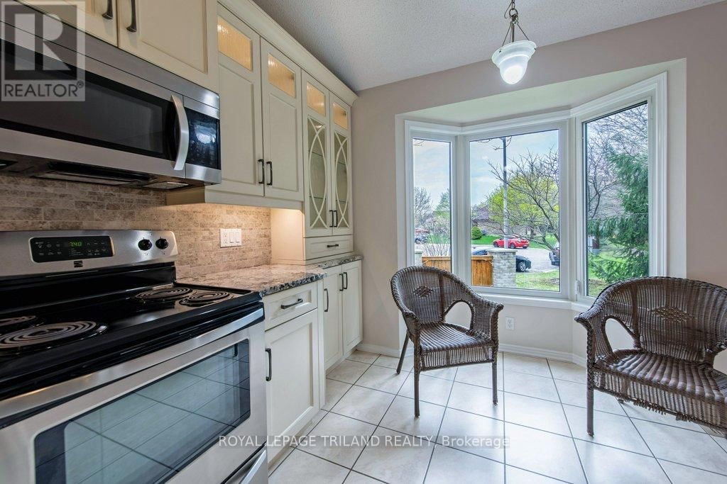 1 - 87 DONKER DRIVE Image 17
