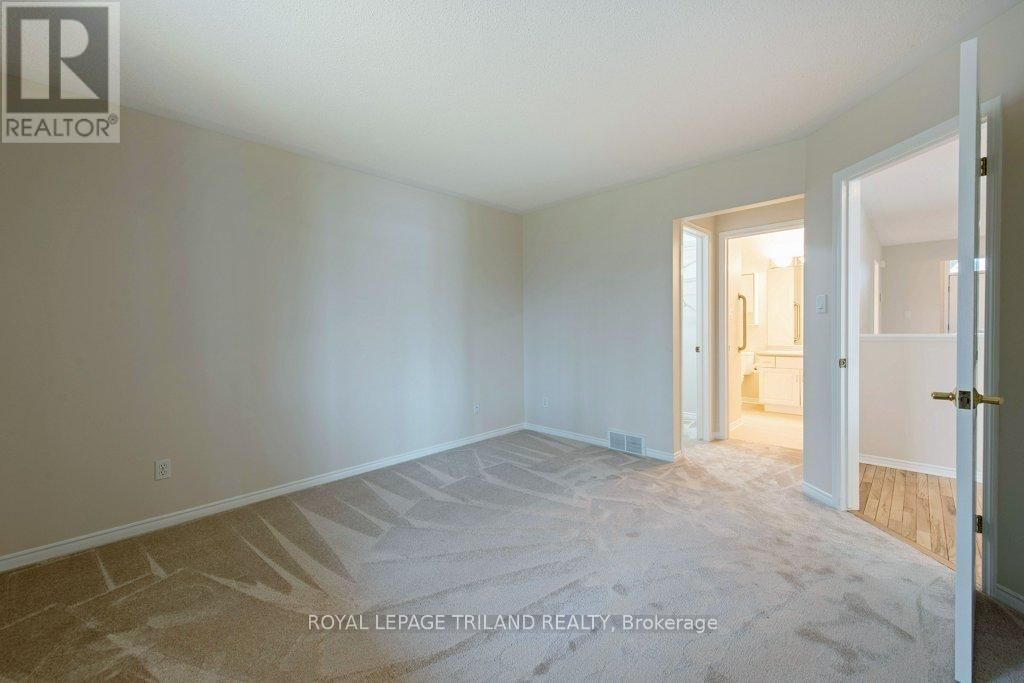 1 - 87 DONKER DRIVE Image 27