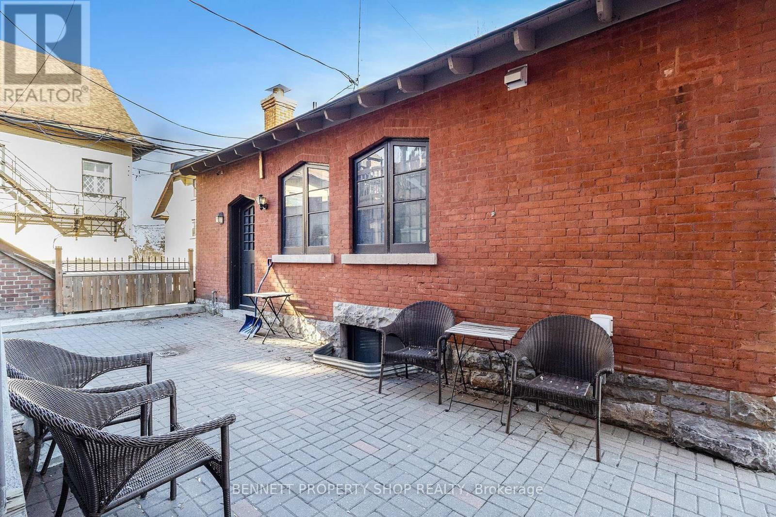 17 MARLBOROUGH AVENUE Image 21