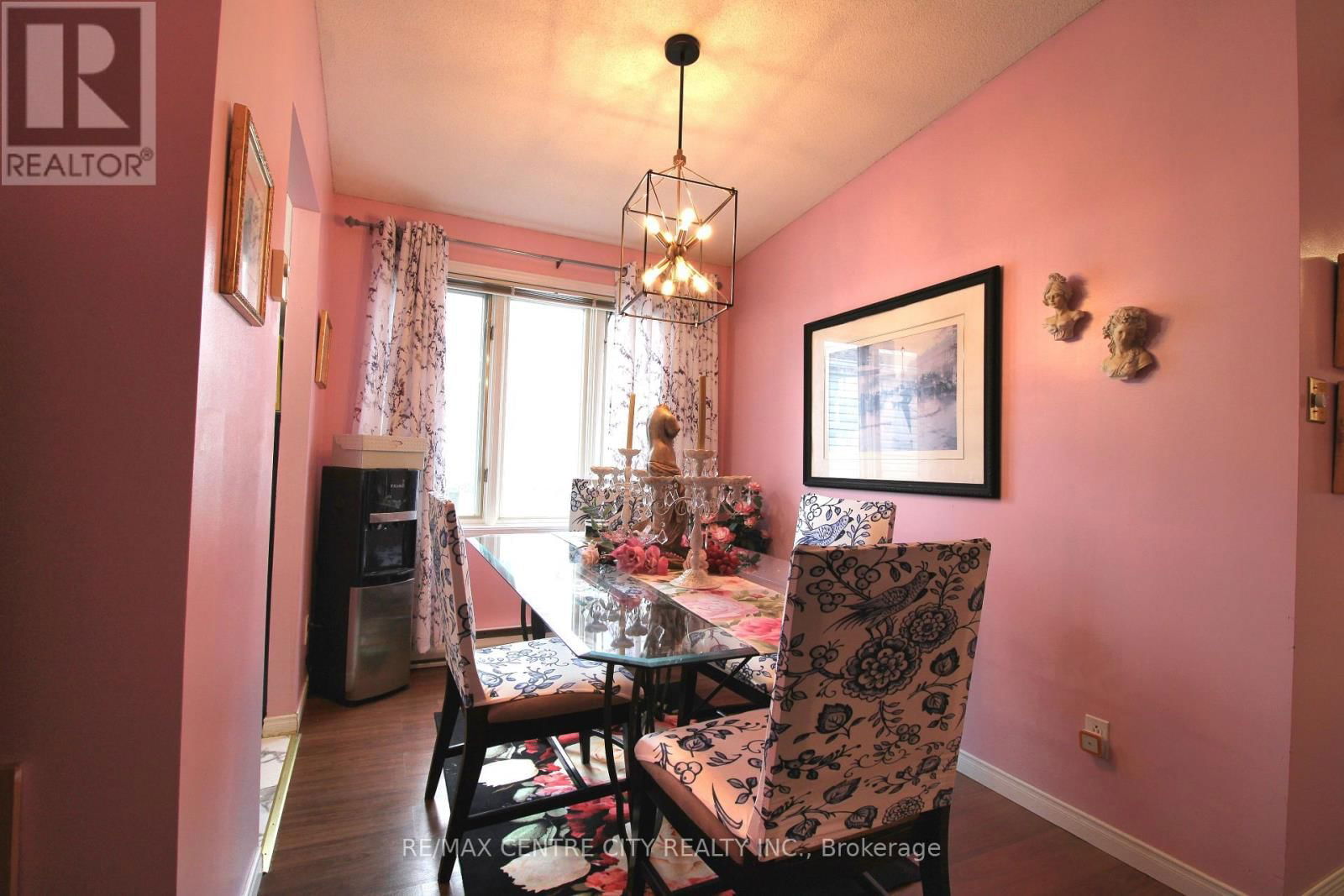 11 STEWART STREET Image 14