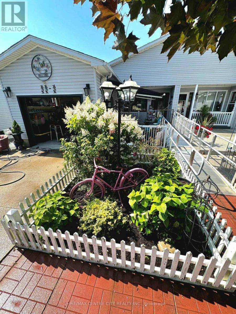11 STEWART STREET Image 2