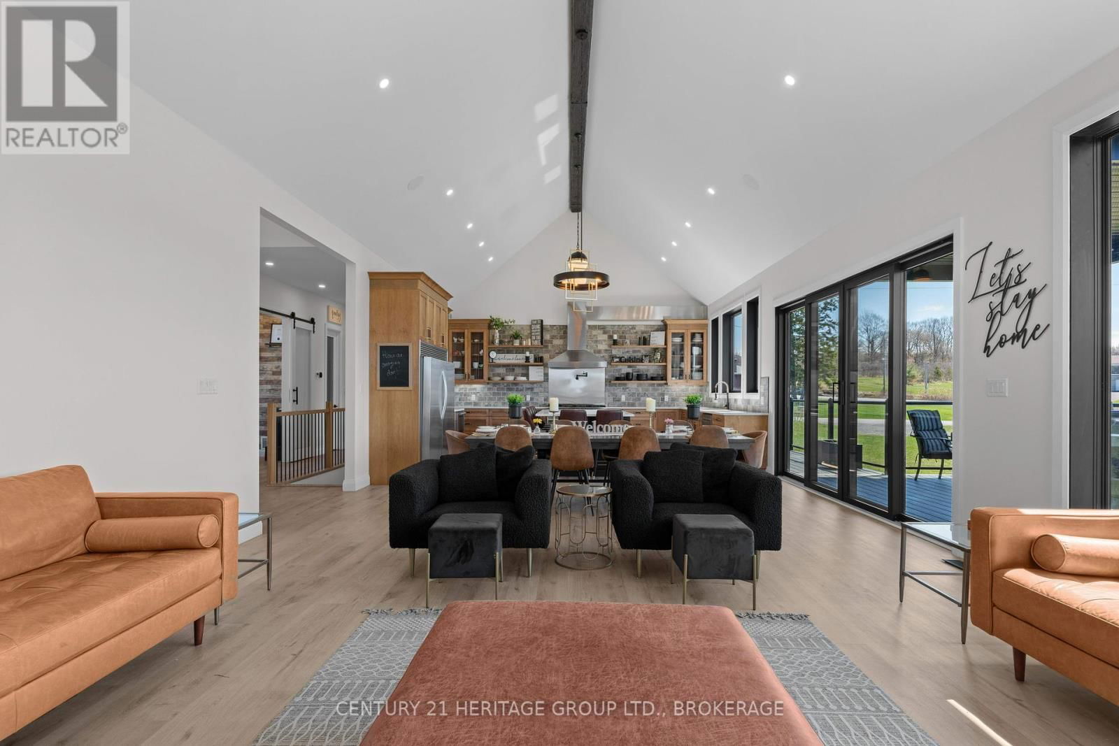 245 MANN DRIVE Image 16