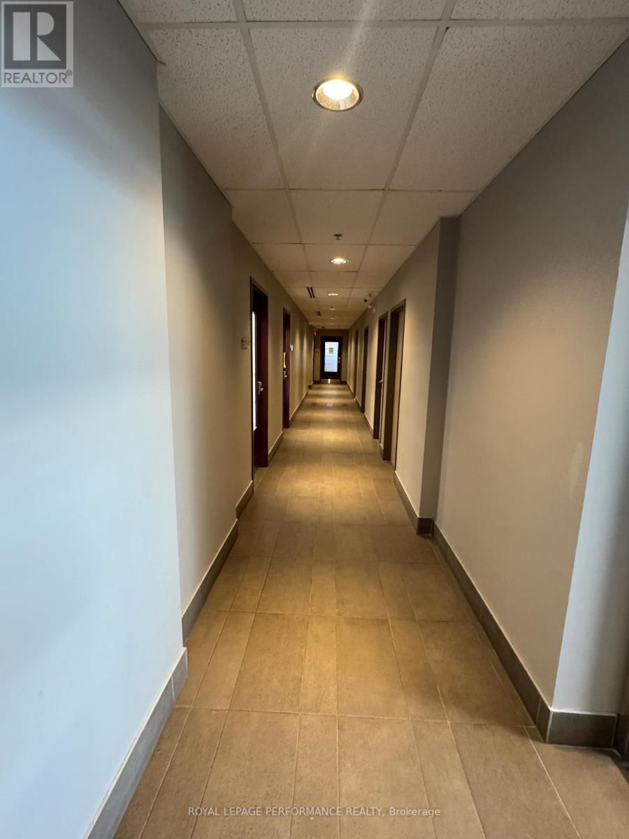 301 - 4473 INNES ROAD Image 18