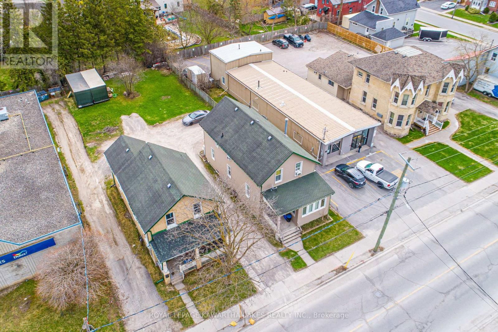 86 LINDSAY STREET SOUTH Image 3