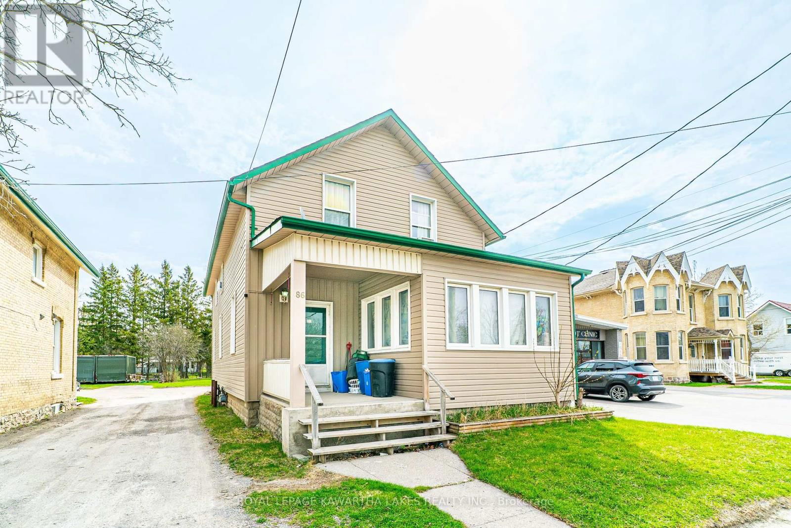 86 LINDSAY STREET SOUTH Image 7
