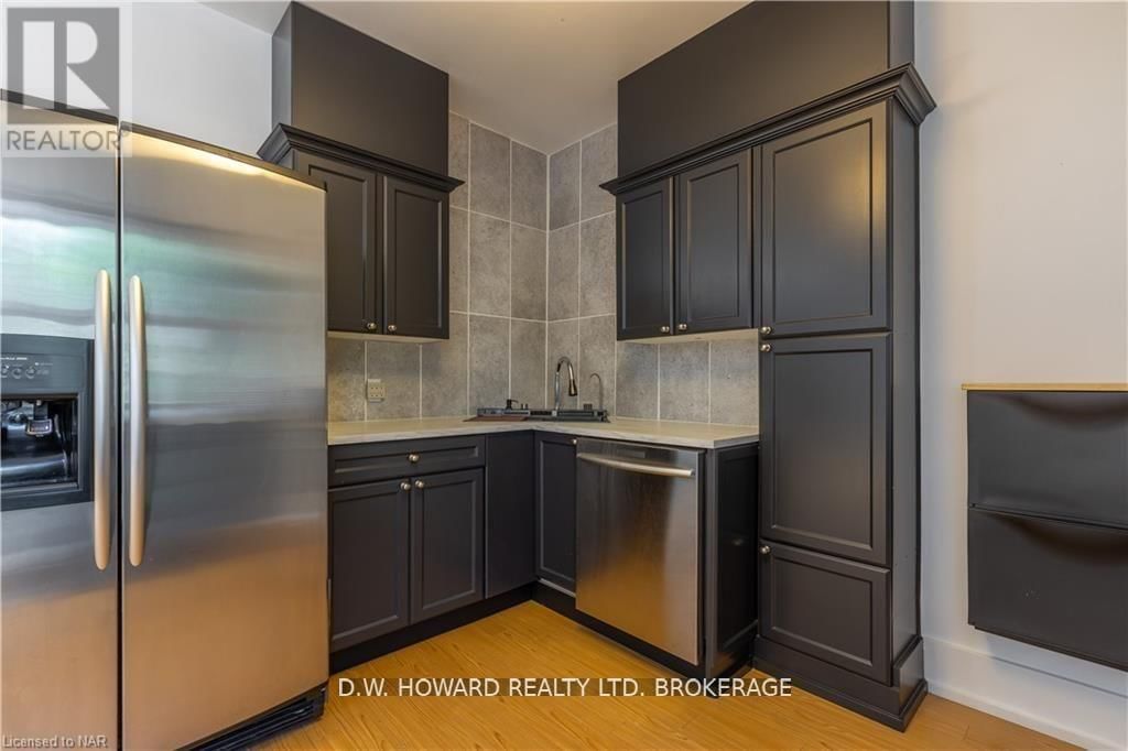 148 WEST STREET WEST Image 17