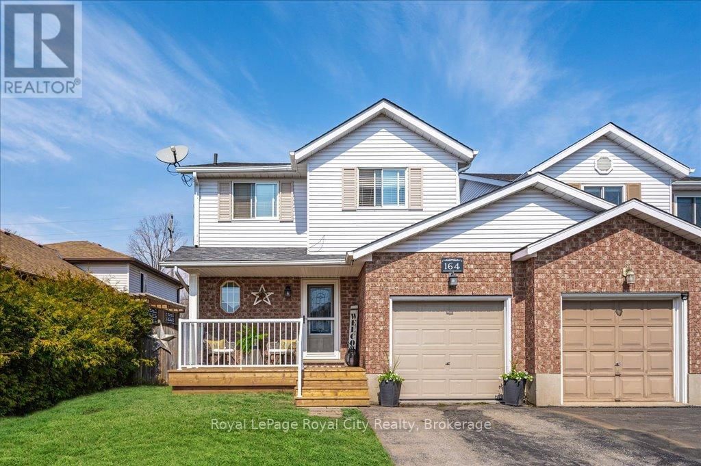 164 TAIT CRESCENT Image 1