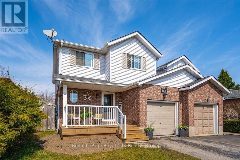 164 TAIT CRESCENT Image 29