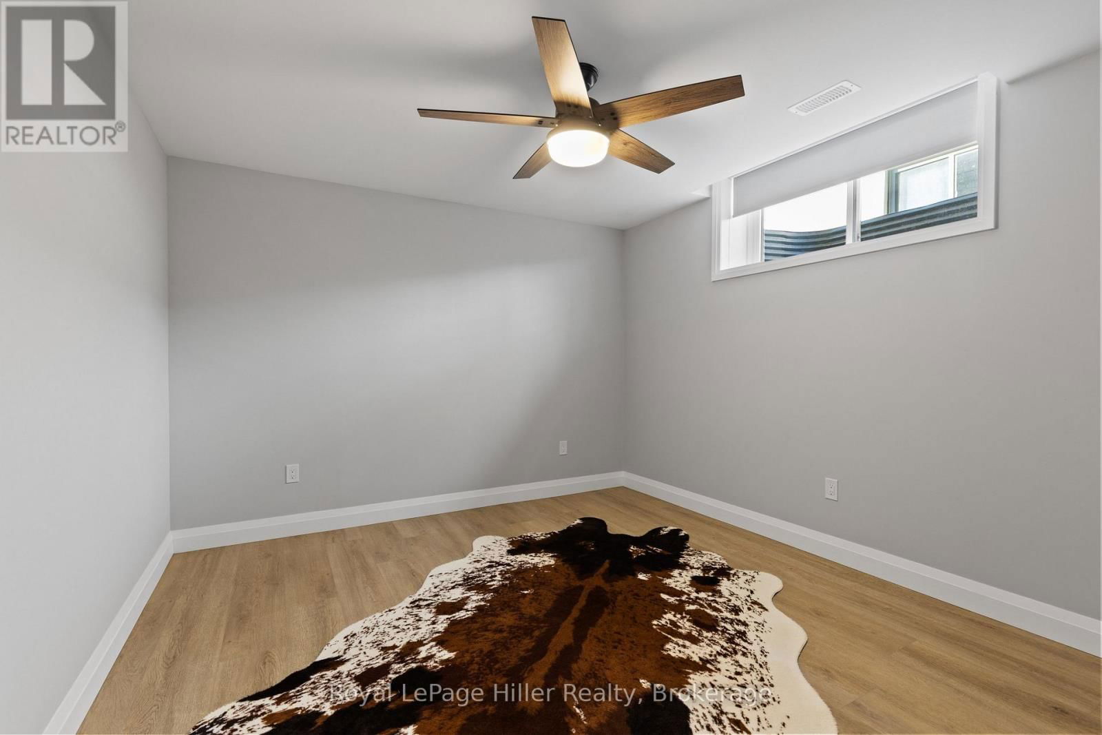 125 PUGH STREET EAST Image 39