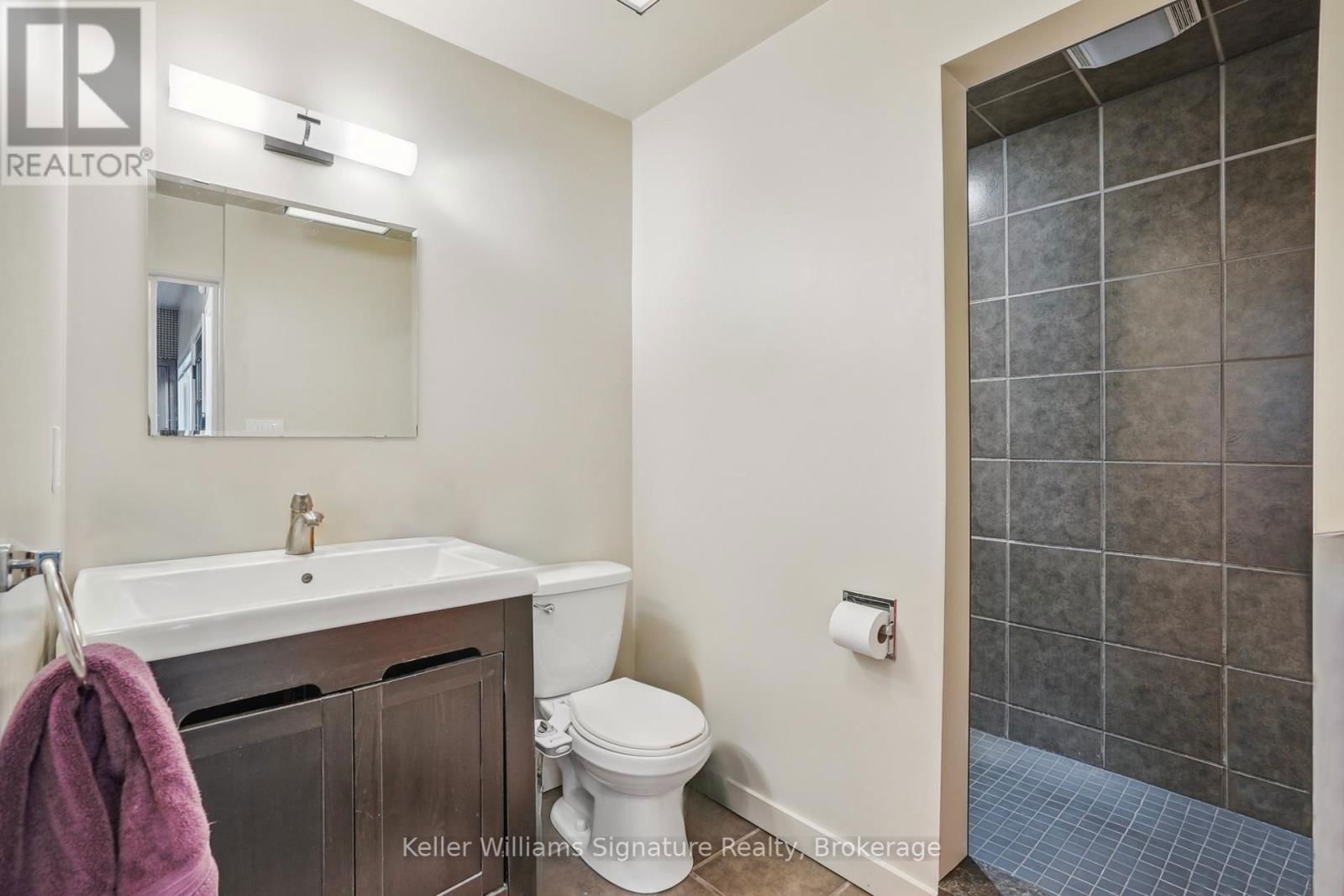 41 SPRING STREET Image 11