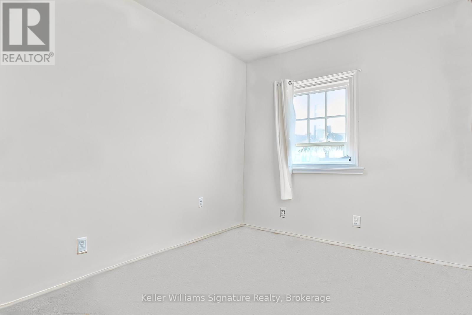 41 SPRING STREET Image 20